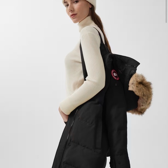 Canada Goose winter jacket - Picture 5 of 8